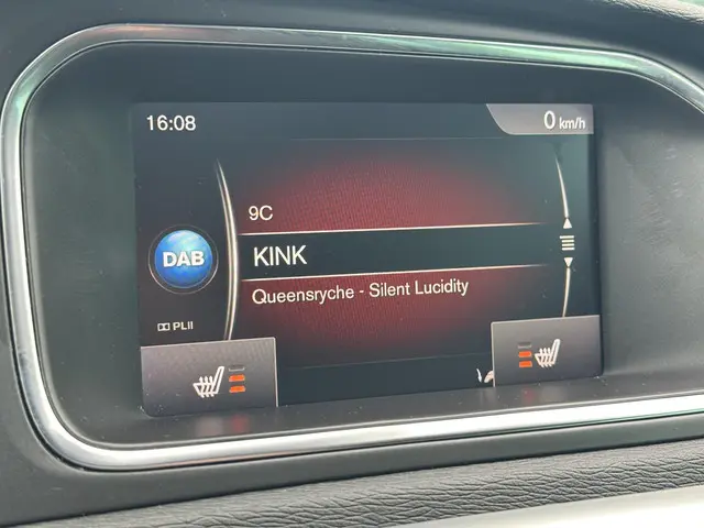 Volvo V40 1.5 T3 Polar+ Sport 2019 Benzine 15