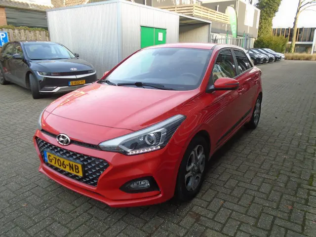 Hyundai i20 1.0 T-GDI Comfort 2018 Benzine 16
