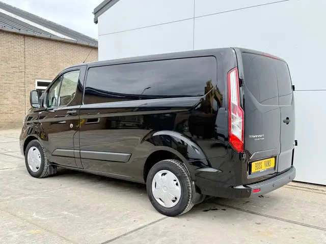 Ford Transit Custom 2