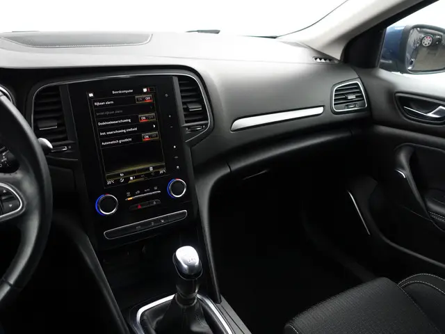 Renault Mégane 1.3 TCe Limited- 2019 Benzine 8
