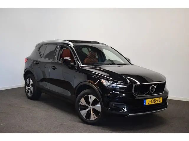 Volvo XC40 T2 130pk AUT8 Business Pro 2020 Benzine 28