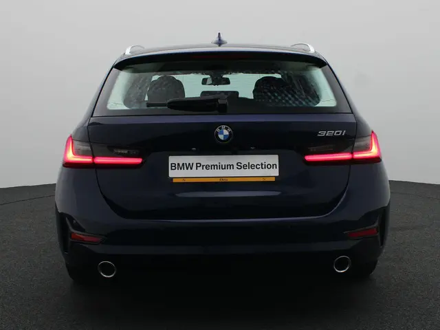 BMW 3 Serie Touring 320i 2020 Benzine 5