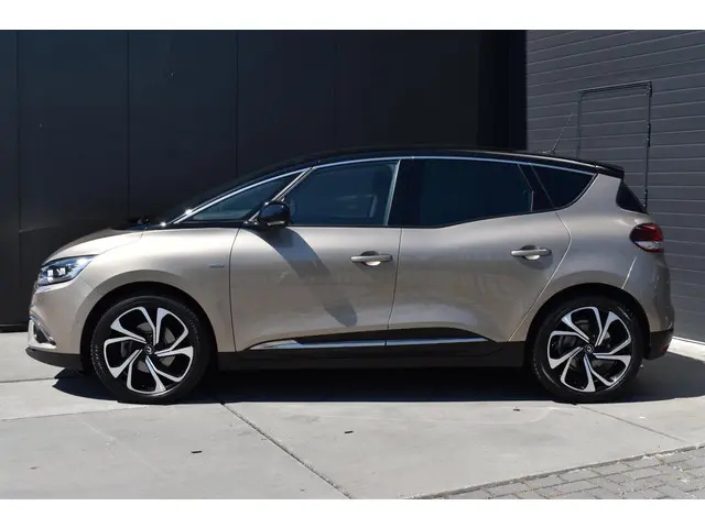 Renault Scénic TCe 140 EDC Bose 2019 Benzine 5