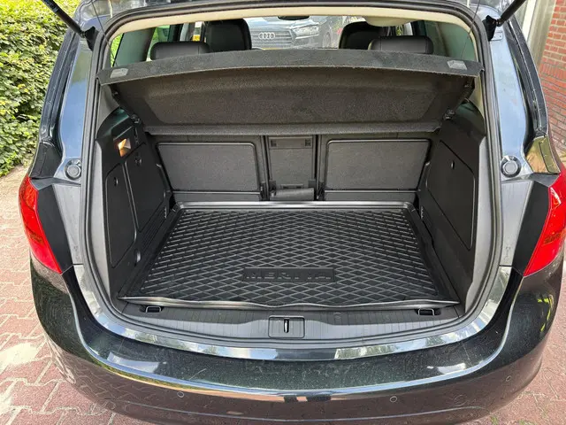 Opel Meriva 1.4 Turbo Cosmo 2012 Benzine 14