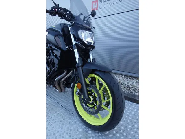 Yamaha MT 07 ABS 2018 Benzine 6