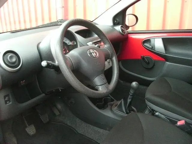 Toyota Aygo 1.0 VVT-i Access 2012 Benzine 3
