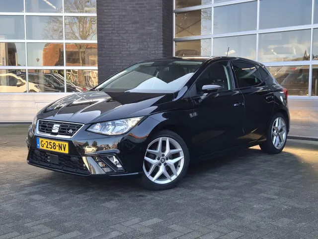 SEAT Ibiza 1.0 TSI FR Business Intense 2018 Benzine 3