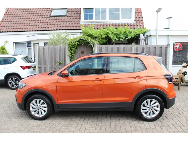 Volkswagen T-Cross 3