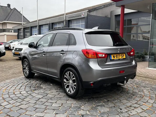 Mitsubishi ASX 3