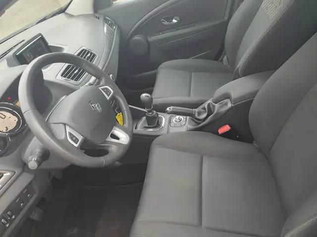 Renault Mégane Estate 1.2 TCe Expression 2012 Benzine 26
