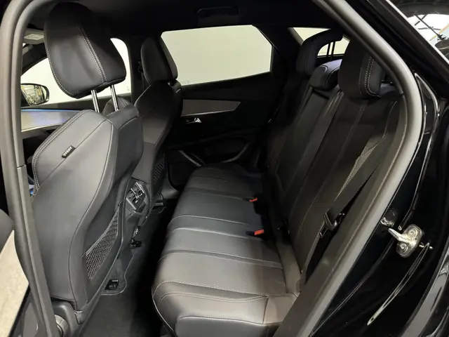 Peugeot 3008 1.2 130 pk EAT-8 Aut. GT Line 2024 Benzine 9