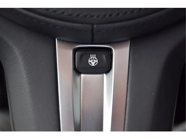 BMW 1 Serie 120i 2023 Benzine 33
