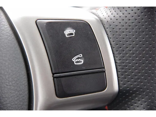 Toyota Yaris 1.3 VVT-i Aspiration 2012 Benzine 11