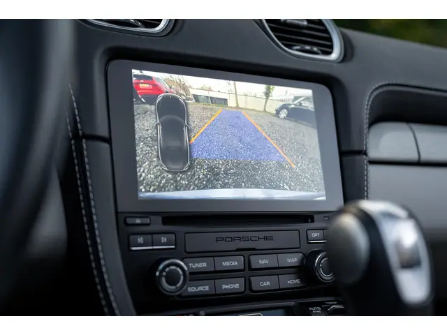 Porsche 718 Boxster S 2023 Benzine 18