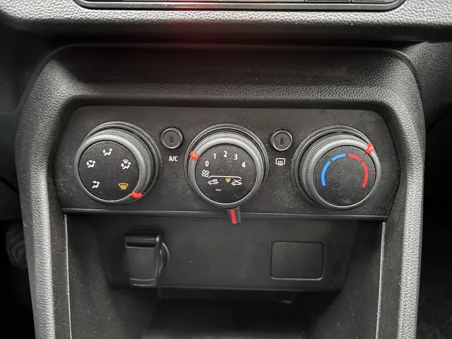 Dacia Sandero Stepway 1.0 TCe 90 Comfort 2023 Benzine 11