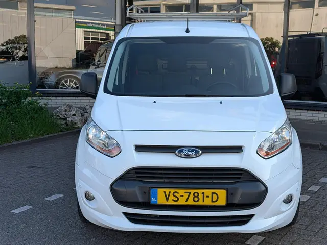 Ford Transit Connect 1.6 TDCI L2 Trend 2015 Diesel 10