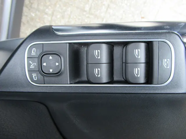 Mercedes-Benz GLA 200 Trekhaak/Panoramadak 2021 Benzine 14