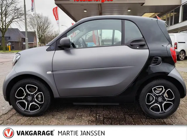 Smart Fortwo EQ Comfort PLUS 18 kWh - 2019 Elektrisch 8