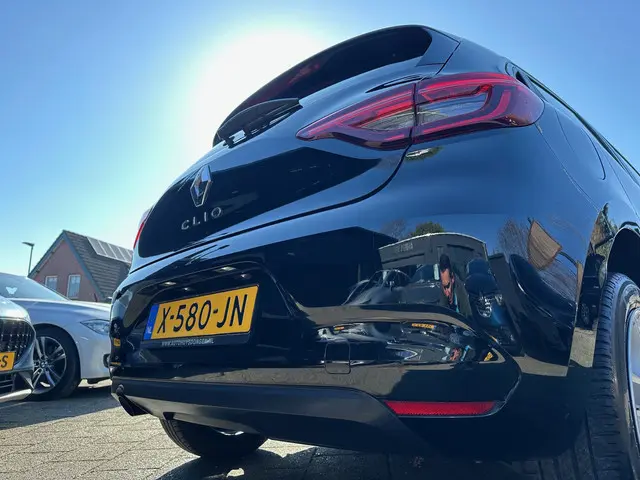 Renault Clio 1.0 SCe|5drs|2021|Airco|LED|99000km 2021 Benzine 8