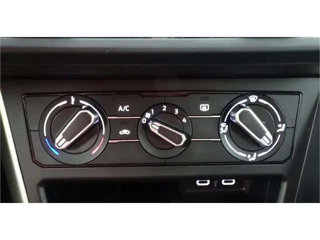 Volkswagen Polo 1.0 life M'23 2022 Benzine 33