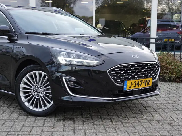 Ford Focus Wagon 1.5 EcoBoost AUT. Vignale 2020 Benzine 12