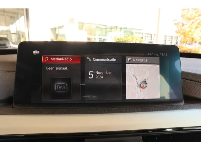 BMW 3 Serie Gran Turismo 320i 2020 Benzine 24