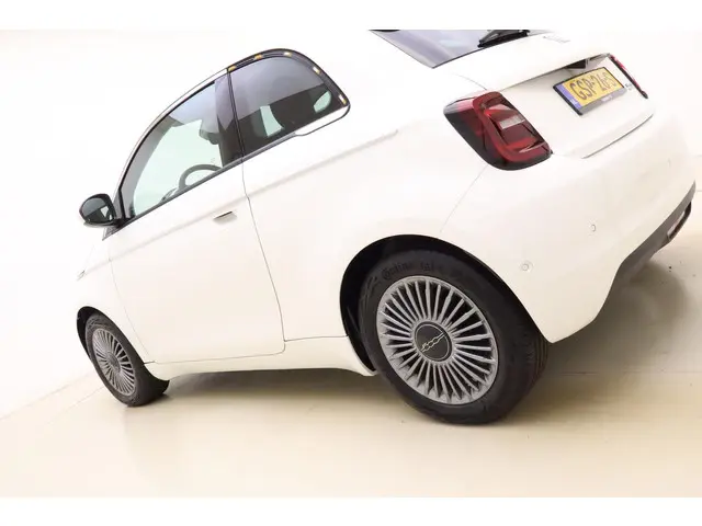 Fiat 500 Urban 42 kWh 2024 Elektrisch 17