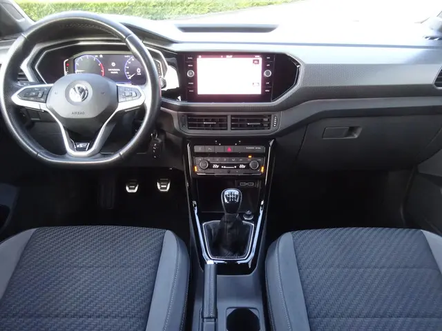 Volkswagen T-Cross 1.0 TSI R-Line 2020 Benzine 8