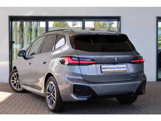 BMW 2 Serie Active Tourer 220i 2025 Benzine 2