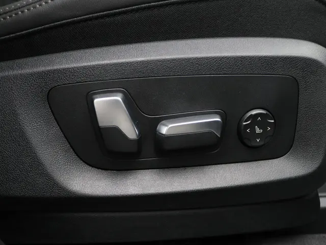 BMW X5 xDrive50e 2025 Hybride Benzine 27