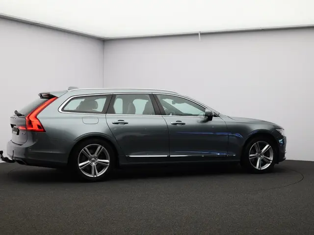 Volvo V90 2.0 T5 Inscription 2017 Benzine 31