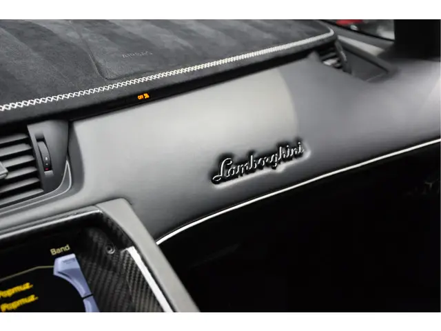 Lamborghini Aventador 6.5 V12 SVJ Roadster 2021 Benzine 20