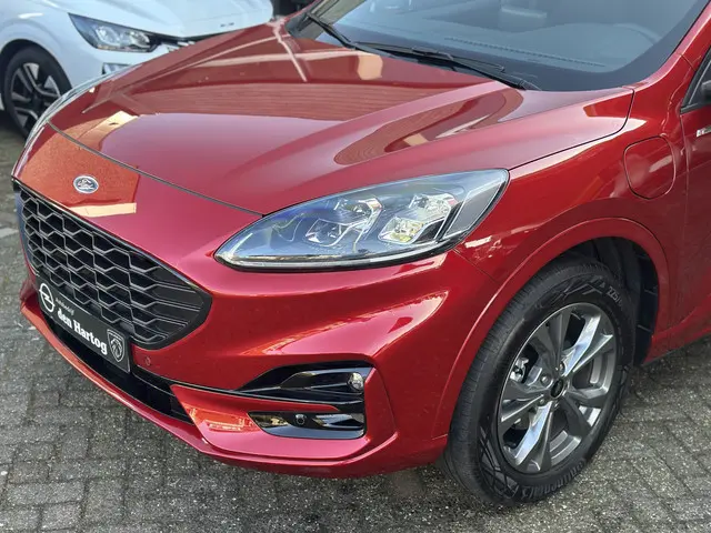 Ford Kuga 2.5 PHEV ST-Line 2024 Hybride Benzine 34