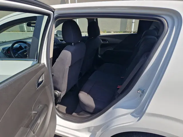 Chevrolet Aveo 1.4 LTZ 2012 Benzine 10