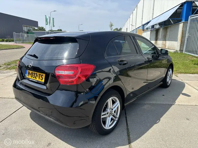 Mercedes-Benz A-Klasse 180 Ambition 2014 Benzine 8