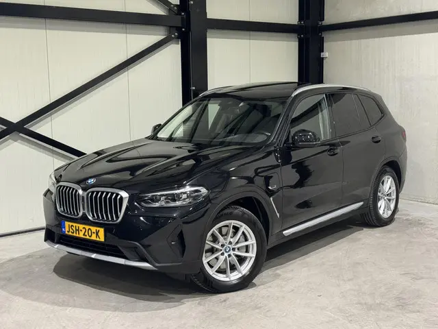 BMW X3 xDrive30e Business 2021 Hybride Benzine 34
