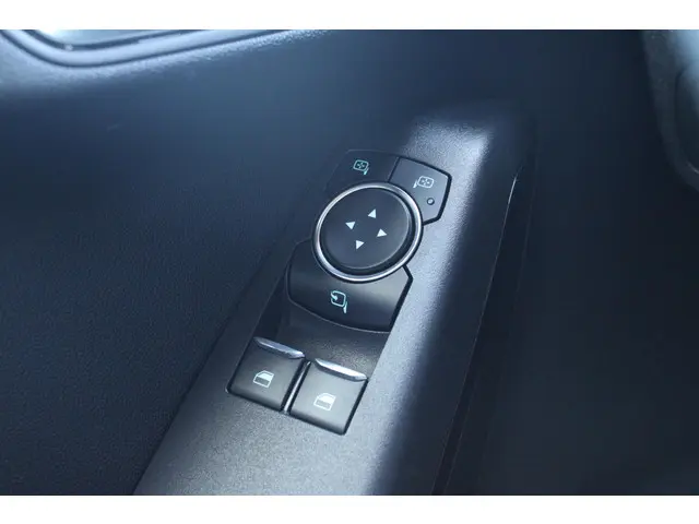 Ford Fiesta 1.1 Trend 2017 Benzine 18