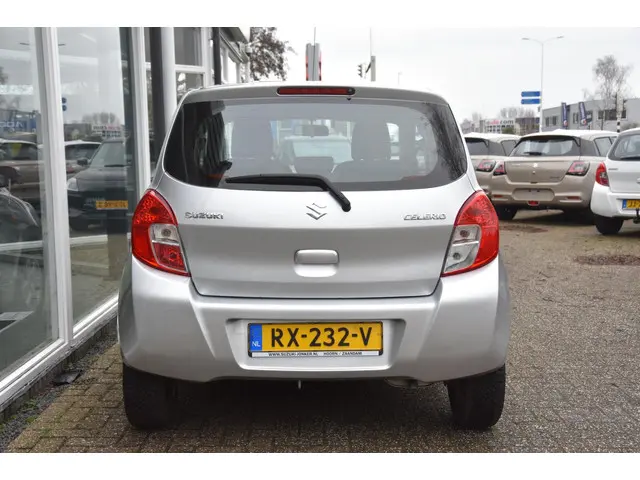 Suzuki Celerio 1.0 Exclusive -Rijklaar! 2018 Benzine 16