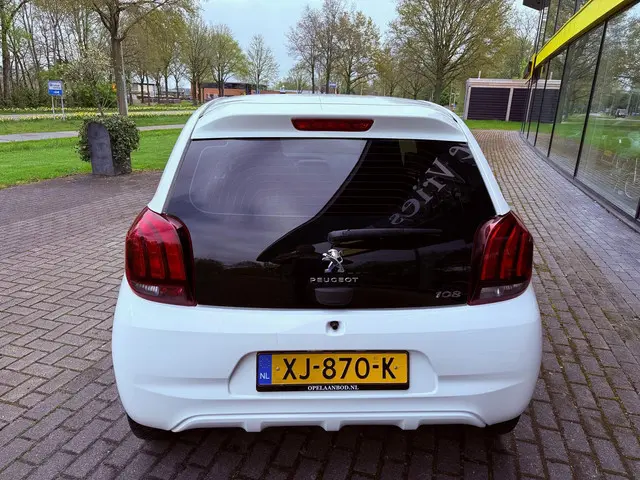 Peugeot 108 1.0 e-VTi Active 2019 Benzine 11