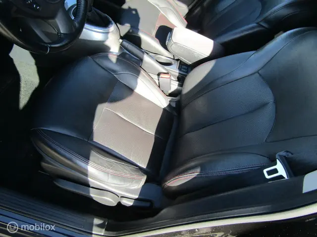Nissan Juke 1.6 Tekna 2012 Benzine 9