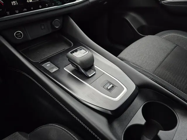 Nissan QASHQAI 1.3 MHEV Xtronic N-Style 2022 Benzine 23