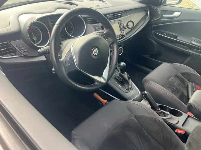 Alfa Romeo Giulietta 1.4 T Sprint 2016 Benzine 4