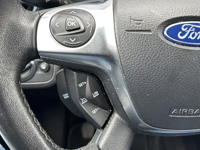 Ford Kuga 1.5 Titanium 2015 Benzine 19