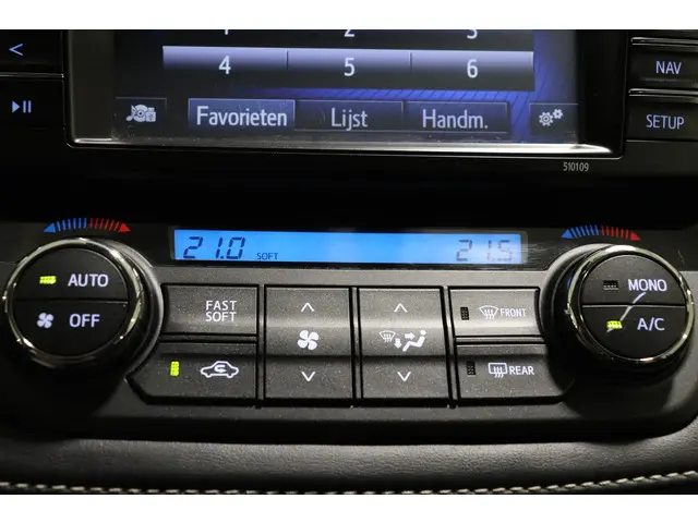 Toyota RAV4 2.5 Hybrid AWD Energy, 2018 Hybride Benzine 23