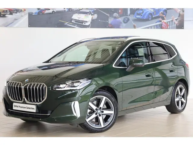 BMW 2 Serie Active Tourer 223i xDrive 2024 Benzine 35