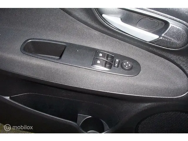 Fiat Punto Evo 1.2 Pop Airco 88.065km Nap! 2013 Benzine 10