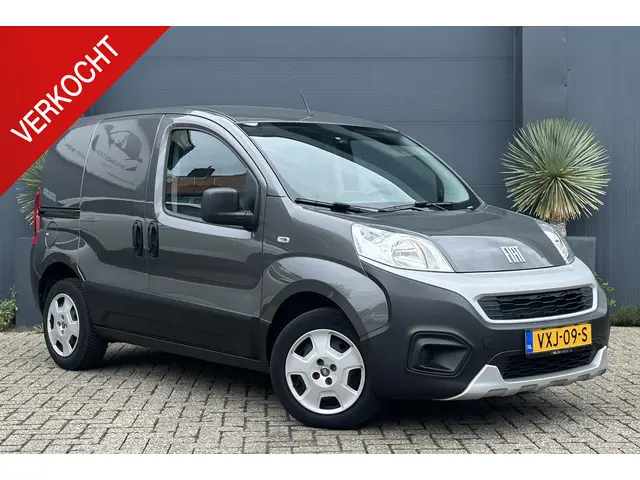 Fiat Fiorino 1.3 MJ Adventure Btw Auto 2023 Diesel