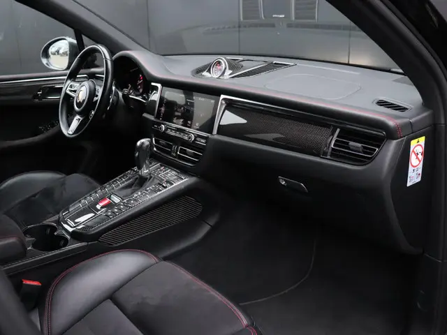 Porsche Macan 2.9 GTS 2020 Benzine 17