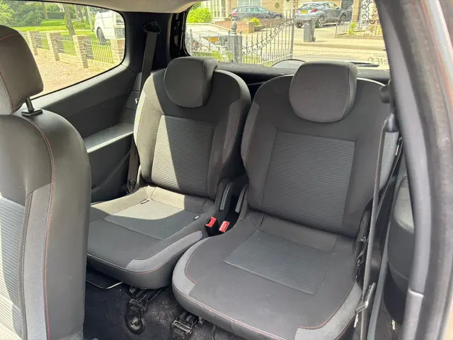 Renault Twingo 1.2 16V Dynamique 2013 Benzine 11