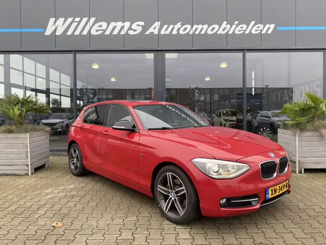 BMW 1 Serie 118i High Executive 2012 Benzine 3